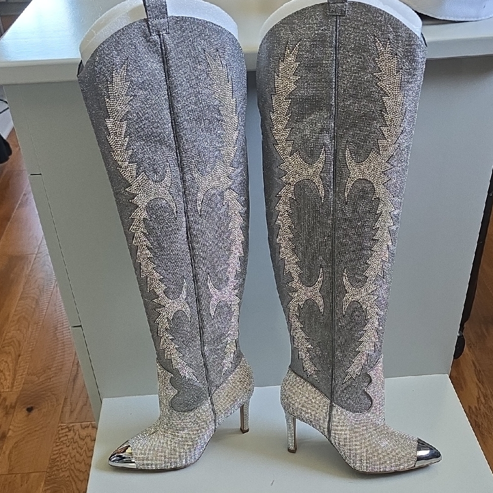 Gianni Bini Silver and Gray Heeled Boots